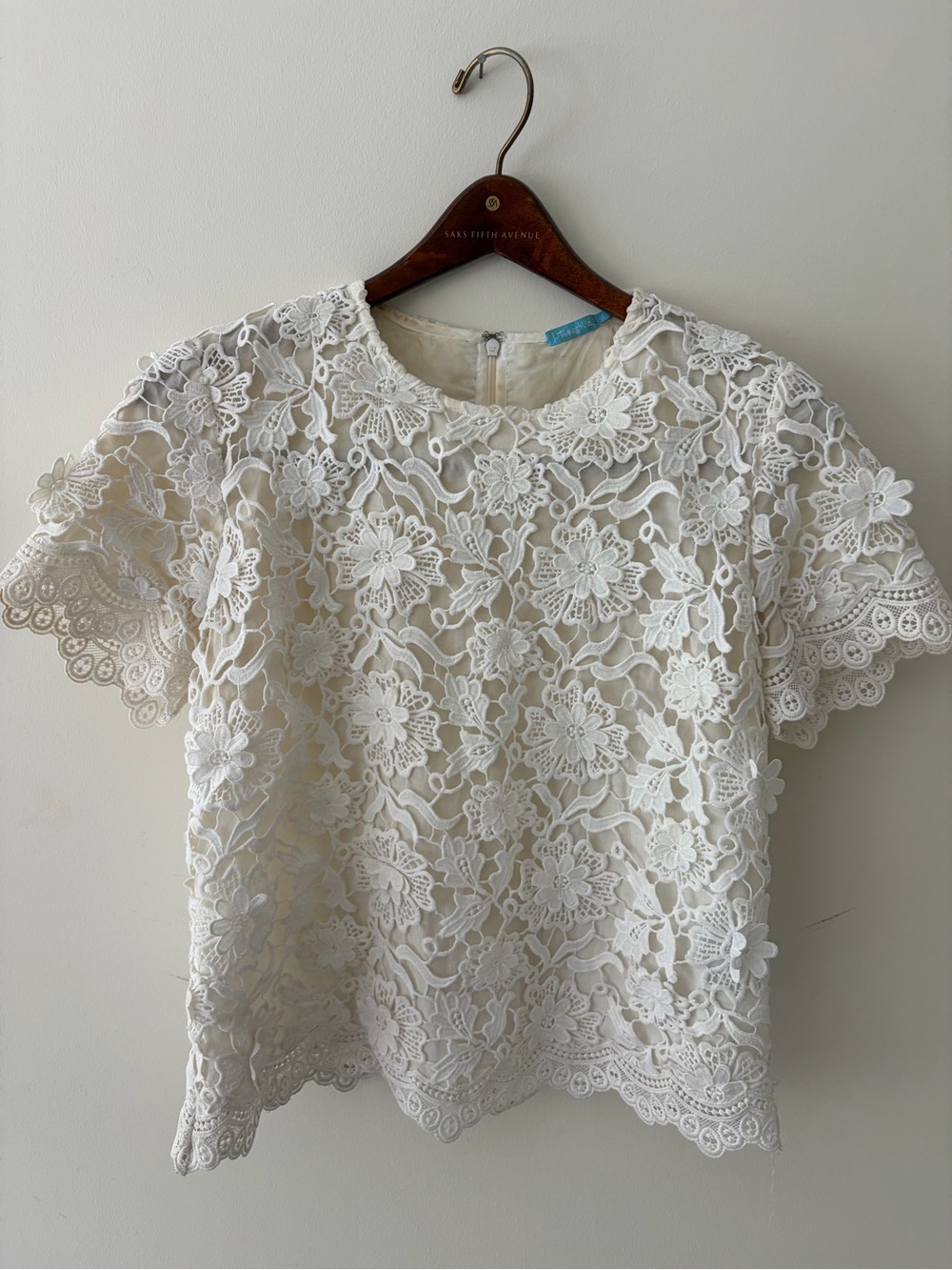 Women's White Floral Lace Short Sleeve Blouse
